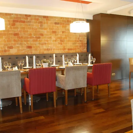 Otel çelik Convention Center&thermal 5*