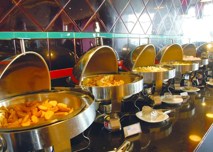 Hotel Celik Convention Center & Thermal 5*